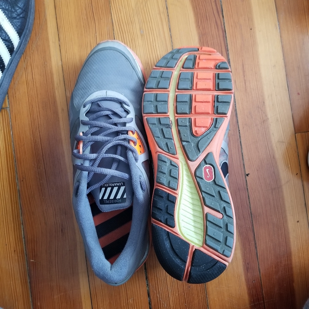 Mens Nike sneakers
